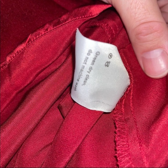 NWT Reformation Aura Dress in Red Silk Lace Detail Size 0 - Picture 9 of 9